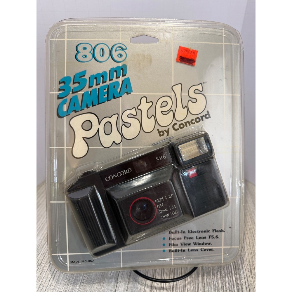 Vintage Concord Pastels 806 35mm Film Camera Point & Shoot NIB Y2K Indie Sleaze